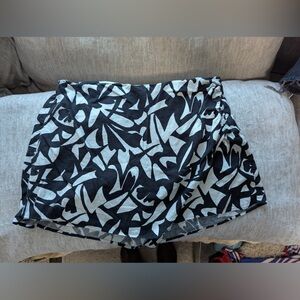 A New Day Monochrome Patterned Skirt